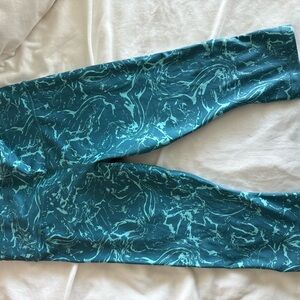 Athleta Capri leggings